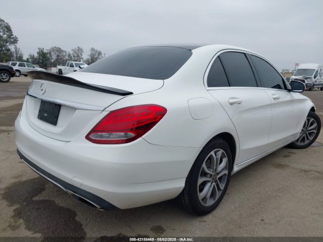55SWF4JB5JU253705 Mercedes-Benz C 300