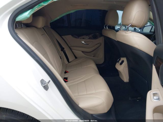 55SWF4JB5JU253705 Mercedes-Benz C 300