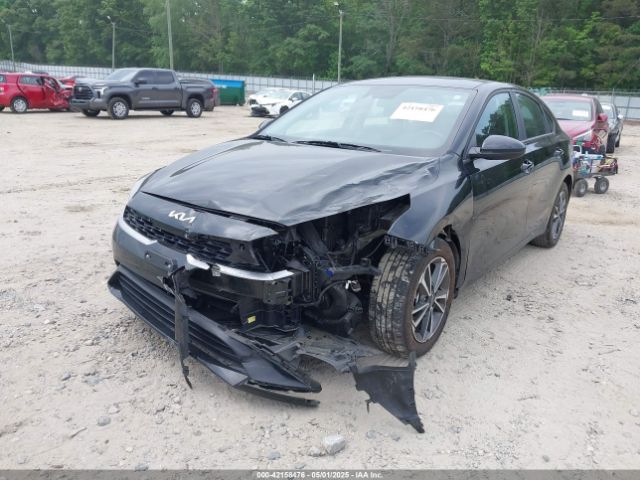 3KPF24AD1PE594919 KIA Forte Lxs