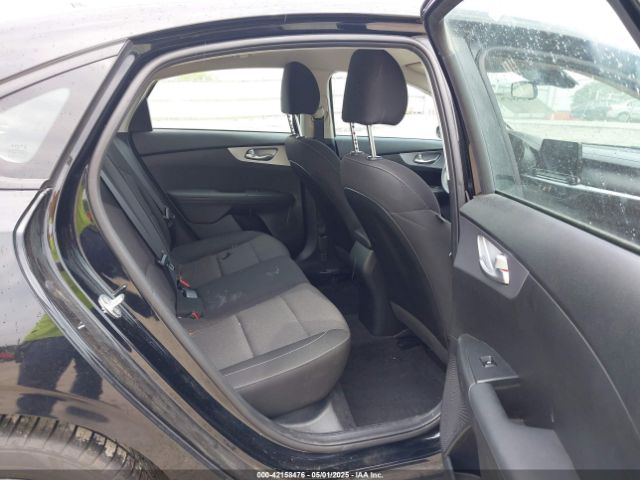 3KPF24AD1PE594919 KIA Forte Lxs