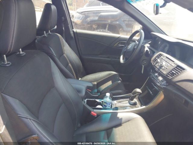 1HGCR2F52HA054084 Honda Accord Sport