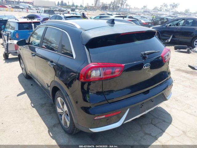 KNDCB3LC0K5290177 KIA NIRO LX