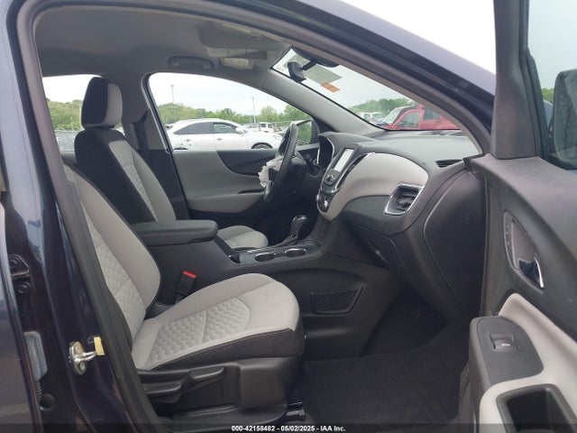 3GNAXHEV5JL367233 Chevrolet EQUINOX LS