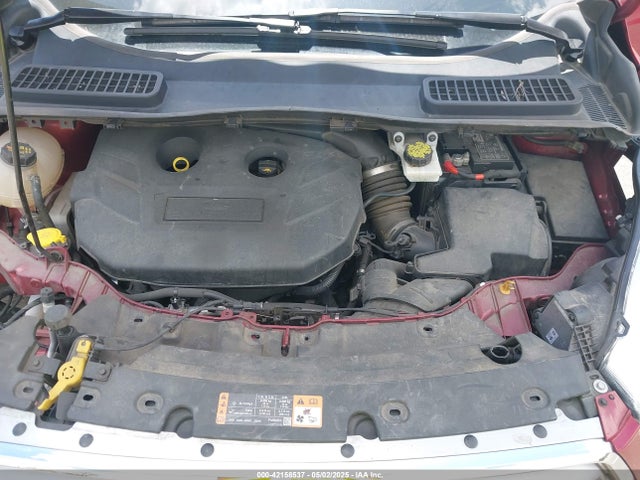 1FMCU9J93HUC13107 Ford Escape Titanium