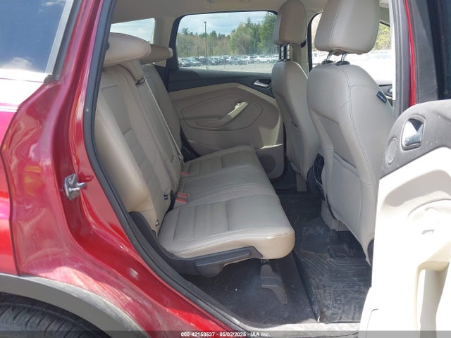 1FMCU9J93HUC13107 Ford Escape Titanium