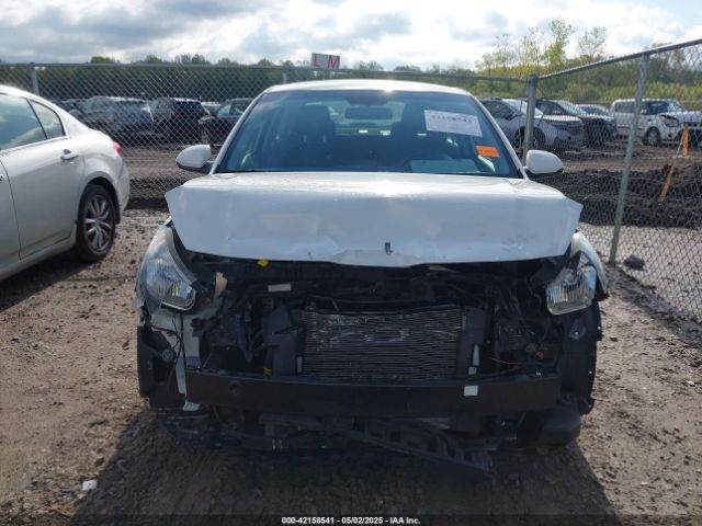 3KPA24AB8KE233222 KIA RIO S