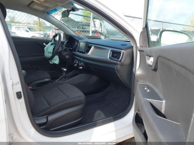 3KPA24AB8KE233222 KIA RIO S