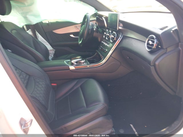 WDC0J4KB4KF538570 Mercedes-Benz Glc 300 Coupe 4matic