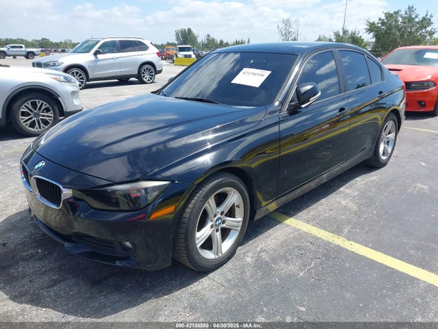 WBA3B1C55EK135357 BMW 320i
