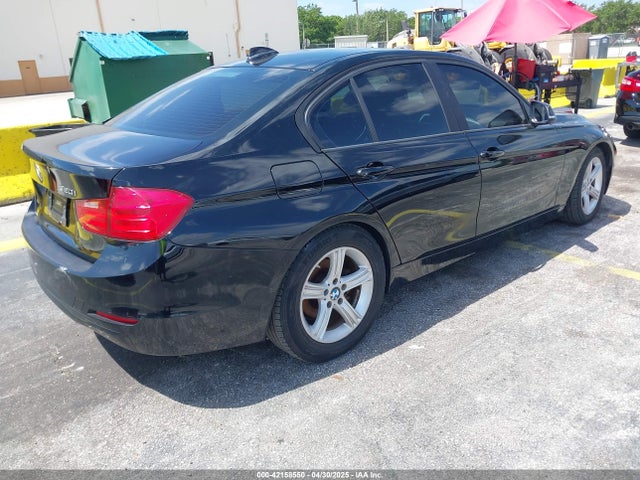 WBA3B1C55EK135357 BMW 320i