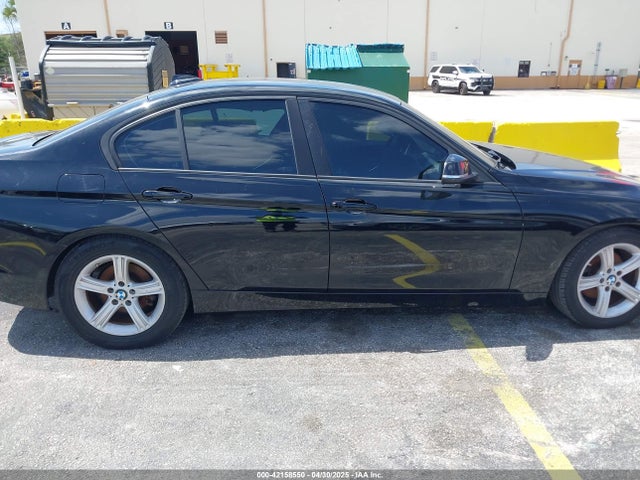 WBA3B1C55EK135357 BMW 320i