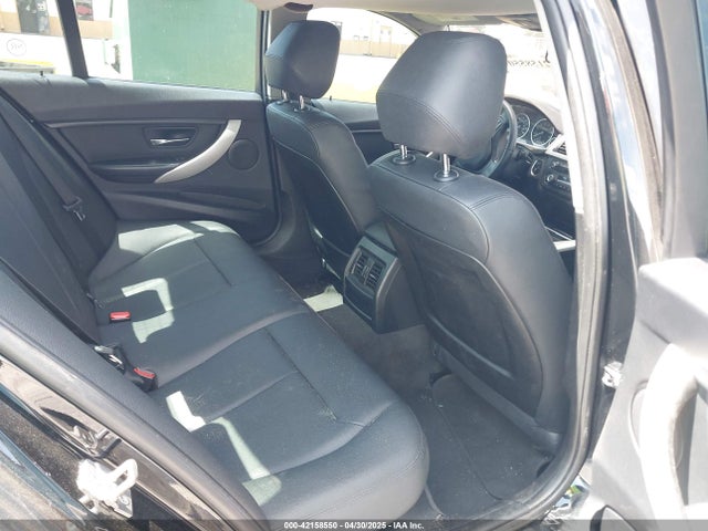 WBA3B1C55EK135357 BMW 320i