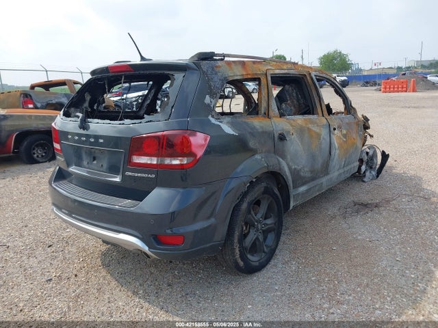 3C4PDCGG6JT276565 Dodge Journey