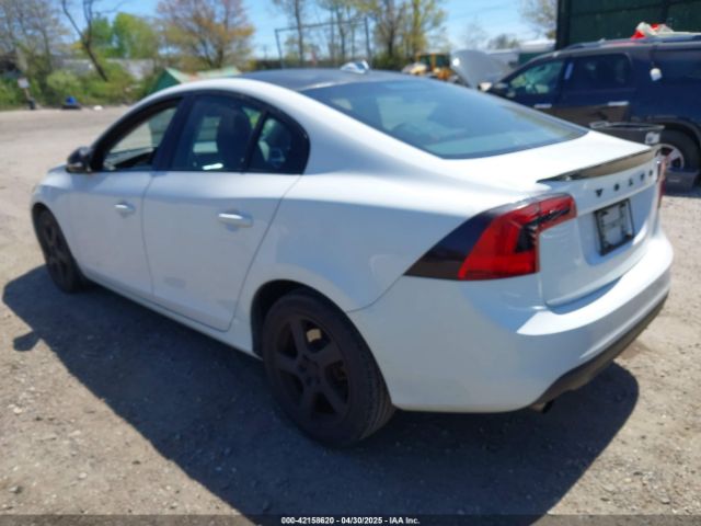 2012 VOLVO S60 YV1622FS7C2117425 Photo 2