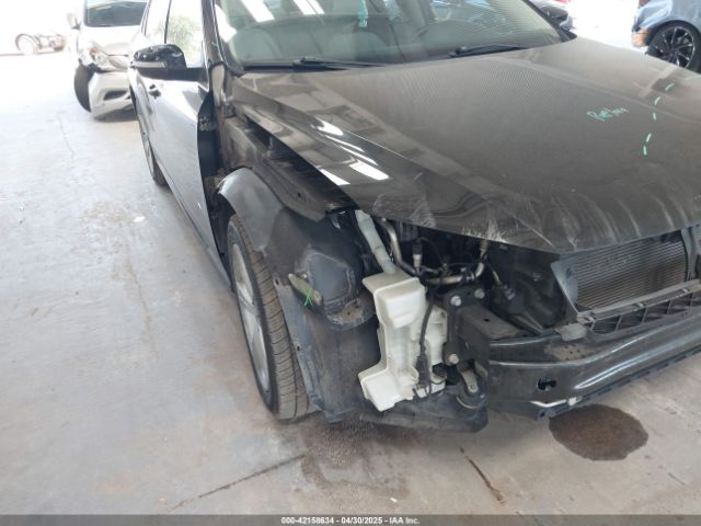 1VWBT7A30FC064531 Volkswagen Passat 1.8t Se