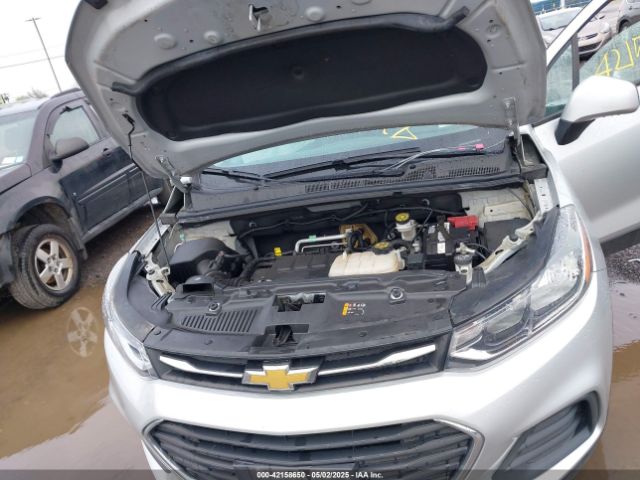 KL7CJKSB3LB310265 Chevrolet Trax Fwd Ls