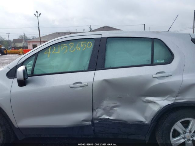 KL7CJKSB3LB310265 Chevrolet Trax Fwd Ls