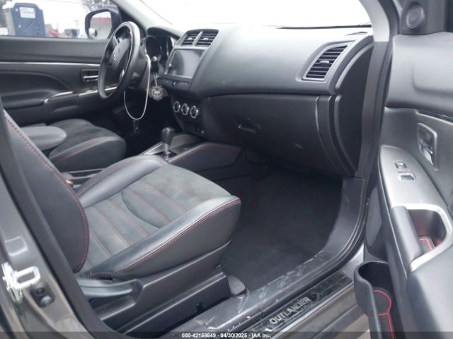 2018 MITSUBISHI OUTLANDER SPORT JA4AP3AW8JU013880 Photo 4