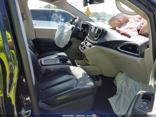 2C4RC1BG3NR106311 Chrysler Pacifica Touring L