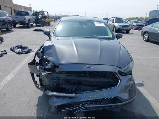 3FA6P0LU8KR286757 Ford Fusion Hybrid Se