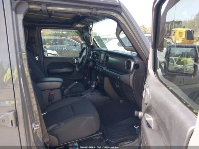 1C4HJXDN7LW120040 Jeep Wrangler Unlimited Sport 4x4