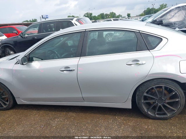 1N4AL3AP1HN347639 Nissan Altima 2.5 S