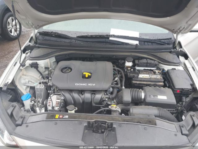 5NPD84LF6JH340694 Hyundai Elantra Value Edition
