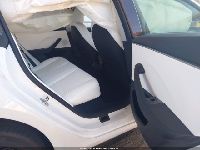 5YJ3E1EB9SF885771 Tesla Model 3 Long Range All-wheel Drive