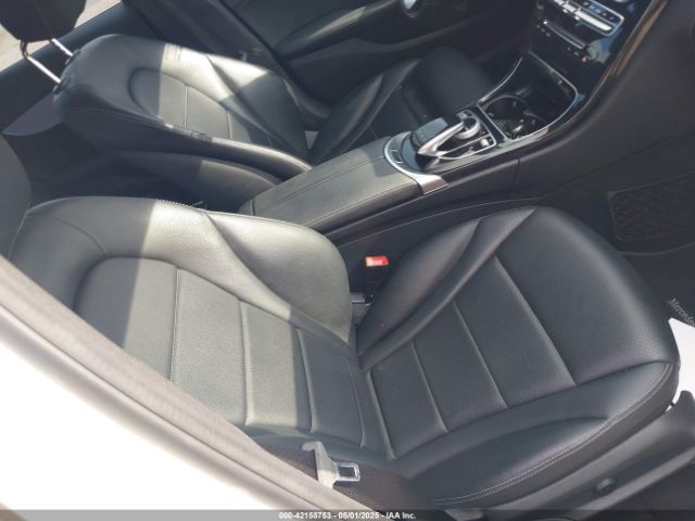 55SWF4JB6GU178537 Mercedes-Benz C 300 Luxury/sport