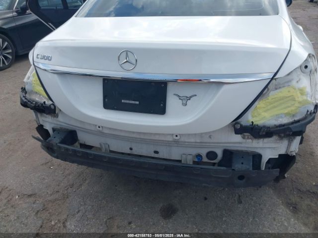 55SWF4JB6GU178537 Mercedes-Benz C 300 Luxury/sport