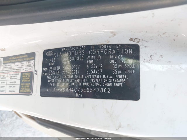 KNDMH4C75E6547862 KIA SEDONA EX