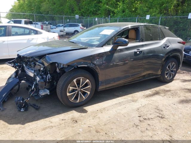 2025 LEXUS RZ 450E JTJAAAAB0SA028625 Photo 1