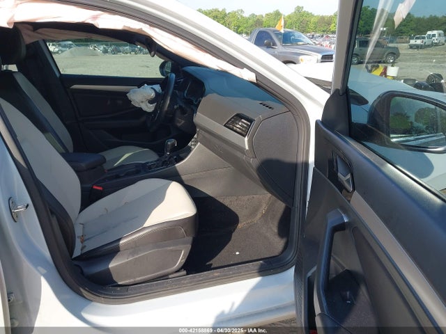 3VWC57BU0KM111278 Volkswagen 1.4 tsi