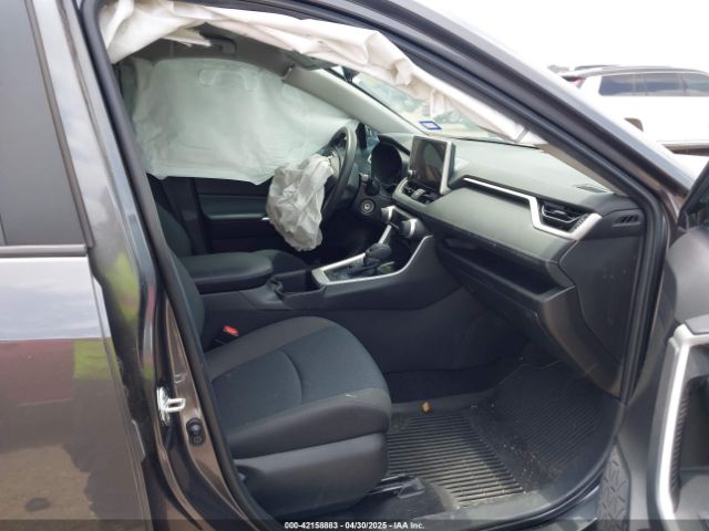 2T3H1RFV0PC242415 Toyota RAV4 LE