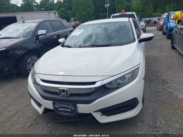 19XFC2E57GE007126 Honda Civic Lx