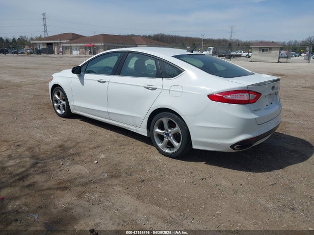3FA6P0H92FR283878 Ford FUSION SE