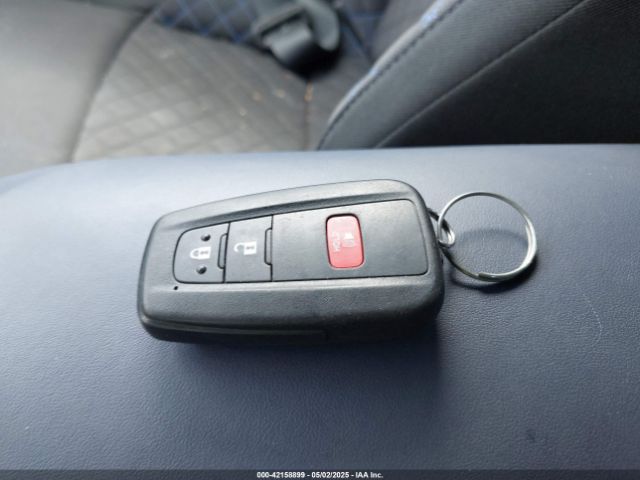 NMTKHMBX9LR107762 Toyota C-HR XLE