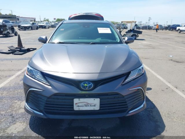 4T1F31AK6NU592331 Toyota Camry Xle Hybrid