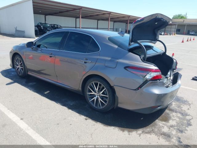 4T1F31AK6NU592331 Toyota Camry Xle Hybrid