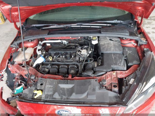 1FADP3H26JL300829 Ford FOCUS SEL