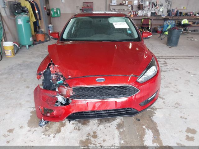 1FADP3H26JL300829 Ford FOCUS SEL