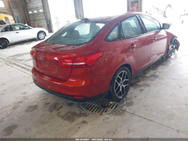 1FADP3H26JL300829 Ford FOCUS SEL