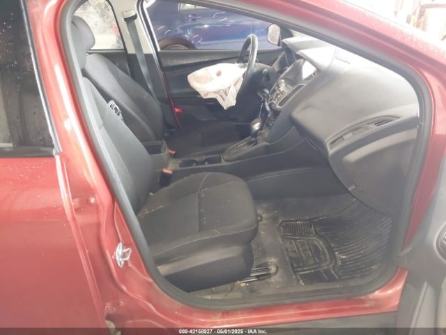 1FADP3H26JL300829 Ford FOCUS SEL