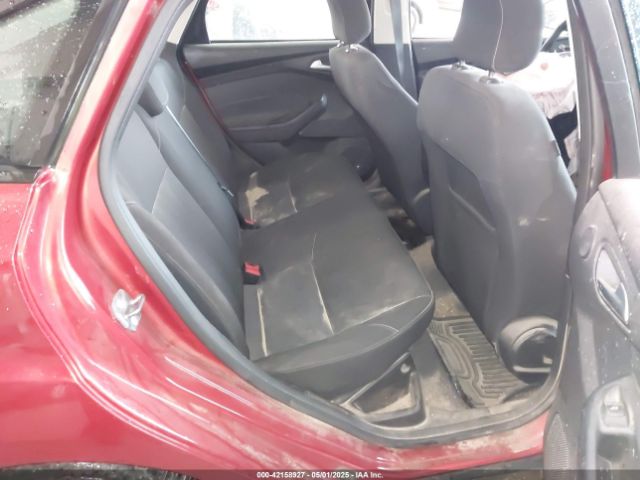 1FADP3H26JL300829 Ford FOCUS SEL