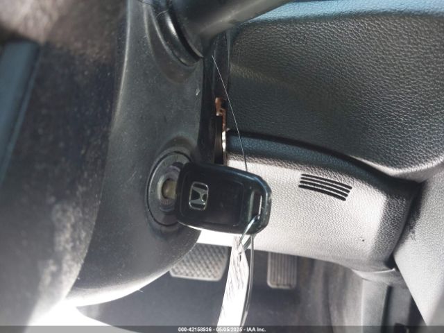 19XFC2F58JE040755 Honda Civic Lx
