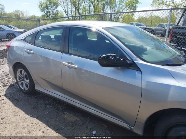 19XFC2F58JE040755 Honda Civic Lx