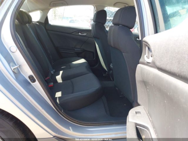 19XFC2F58JE040755 Honda Civic Lx
