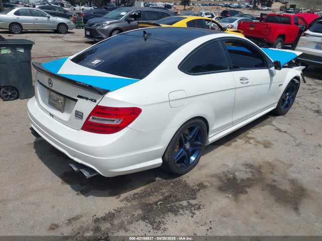 WDDGJ7HB8FG387378 Mercedes-Benz C-Class