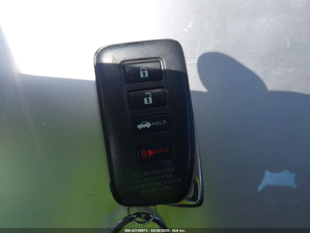 JTHBW1GG5J2194268 Lexus ES 300H