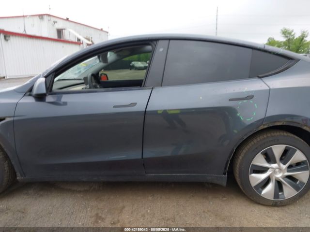 5YJYGDEE5LF013245 Tesla Model Y Long Range Dual Motor All-wheel Drive